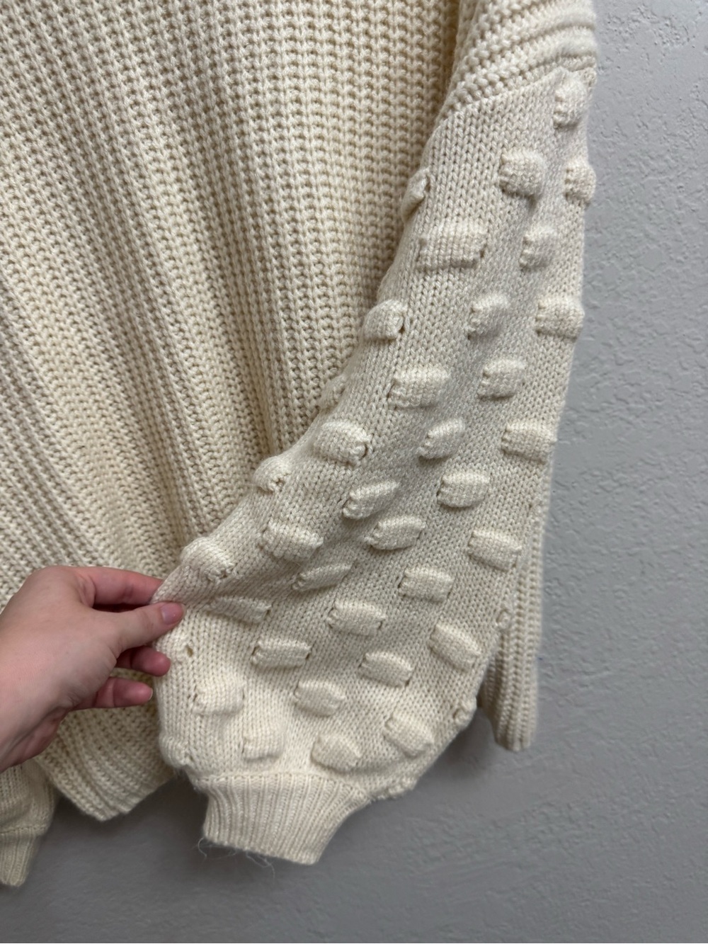 Cream Textured Crewneck Sweater with Bubble-Sleeve Detail - Picture 4 of 8